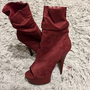 Velvet burgundy 6in size 8 Pleaser heels (good for pole dancing or wearing out)
